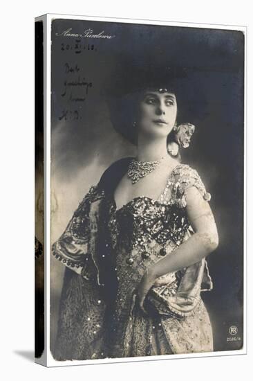 Anna Pavlova Russian Ballet Dancer in an Ornate Costume in 1910-null-Stretched Canvas