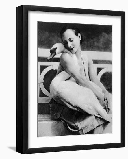 Anna Pavlova with Her Pet Swan Jack, C.1905-null-Framed Giclee Print