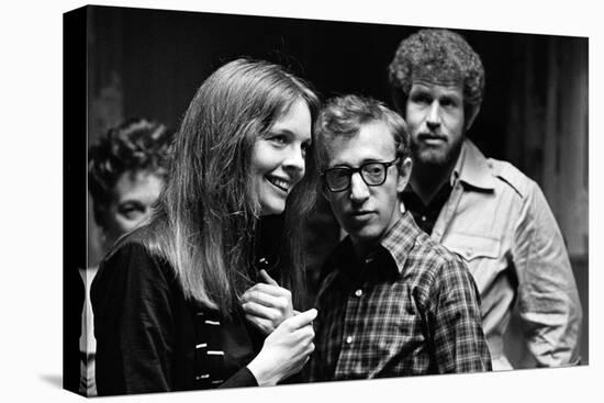 ANNIE HALL, 1977 directed by Woody Allen Diane Keaton, Woody Allen and Tony Roberts (b/w photo)-null-Stretched Canvas