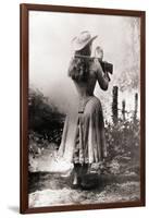 Annie Oakley Shooting over Shoulder-null-Framed Photographic Print