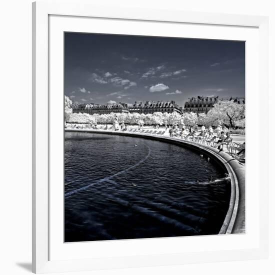 Another Look - Paris-Philippe Hugonnard-Framed Photographic Print