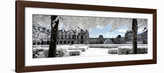 Another Look - Paris-Philippe Hugonnard-Framed Photographic Print