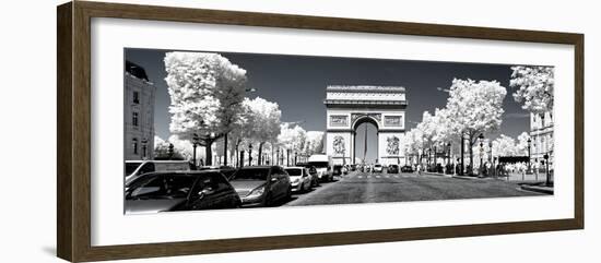 Another Look - Paris-Philippe Hugonnard-Framed Photographic Print