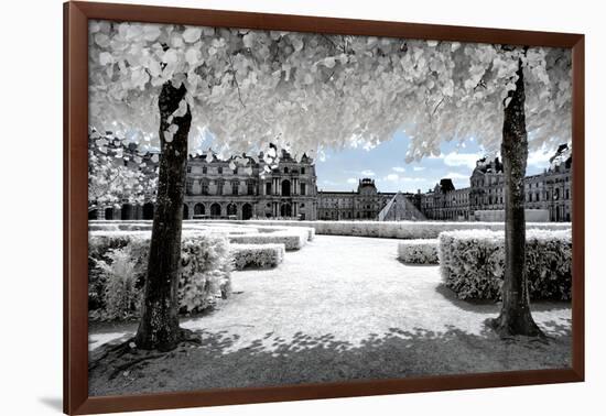 Another Look - Paris-Philippe Hugonnard-Framed Photographic Print