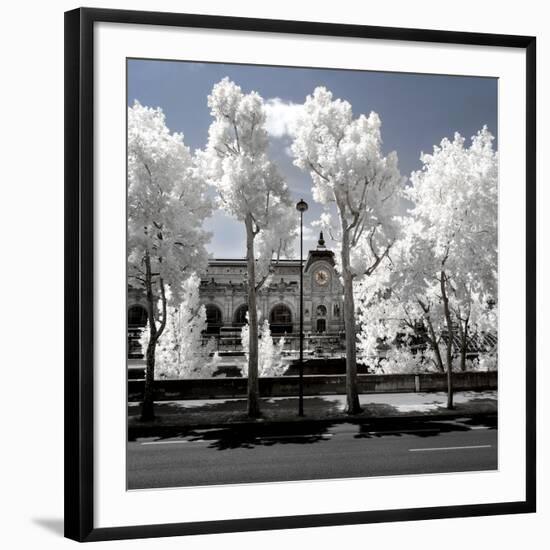 Another Look - Paris-Philippe Hugonnard-Framed Photographic Print