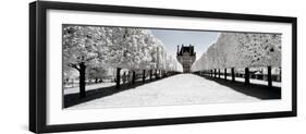 Another Look - Paris-Philippe Hugonnard-Framed Photographic Print