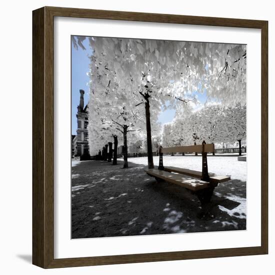 Another Look - Paris-Philippe Hugonnard-Framed Photographic Print