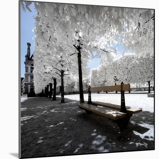 Another Look - Paris-Philippe Hugonnard-Mounted Photographic Print