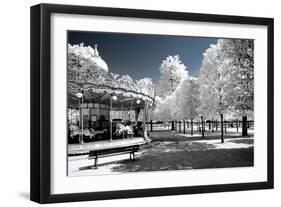 Another Look - Paris-Philippe Hugonnard-Framed Photographic Print