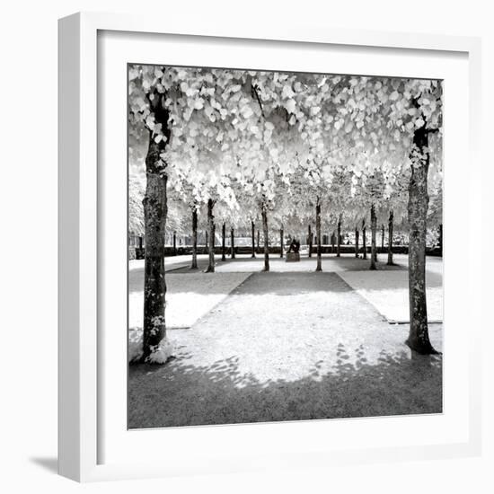 Another Look - Paris-Philippe Hugonnard-Framed Photographic Print