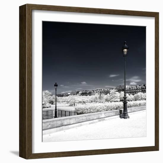 Another Look - Paris-Philippe Hugonnard-Framed Photographic Print