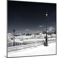 Another Look - Paris-Philippe Hugonnard-Mounted Photographic Print