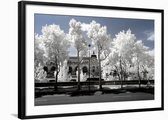 Another Look - Paris-Philippe Hugonnard-Framed Photographic Print