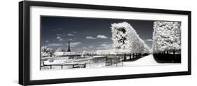 Another Look - Paris-Philippe Hugonnard-Framed Photographic Print