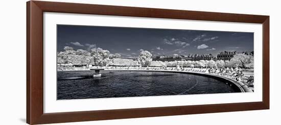 Another Look - Paris-Philippe Hugonnard-Framed Photographic Print