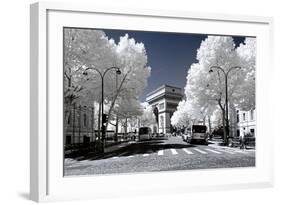 Another Look - Paris-Philippe Hugonnard-Framed Photographic Print