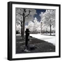 Another Look - Paris-Philippe Hugonnard-Framed Photographic Print