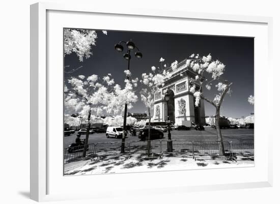 Another Look - Paris-Philippe Hugonnard-Framed Photographic Print