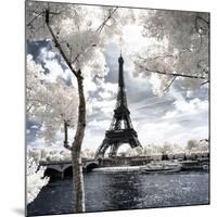 Another Look - Paris-Philippe Hugonnard-Mounted Photographic Print