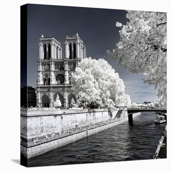 Another Look - Paris-Philippe Hugonnard-Stretched Canvas