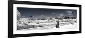 Another Look - Paris-Philippe Hugonnard-Framed Photographic Print