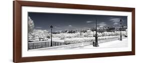 Another Look - Paris-Philippe Hugonnard-Framed Photographic Print