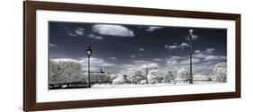 Another Look - Paris-Philippe Hugonnard-Framed Photographic Print