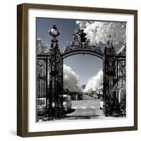 Another Look - Paris-Philippe Hugonnard-Framed Photographic Print