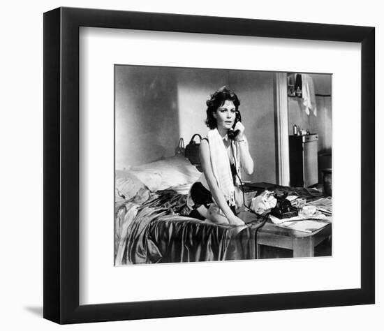 Anouk Aimee - La dolce vita-null-Framed Photo