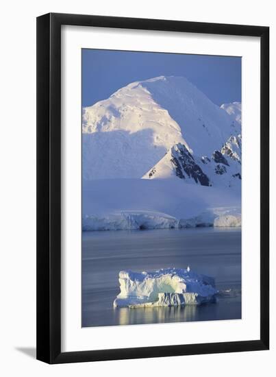Antarctic Midnight Sunlight-Paul Souders-Framed Photographic Print