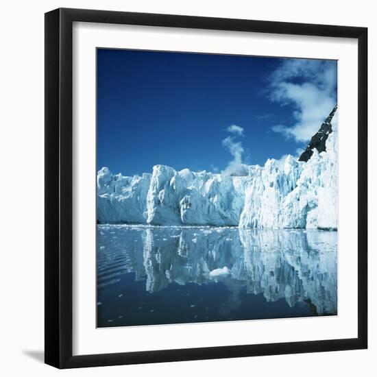 Antarctica-null-Framed Photographic Print