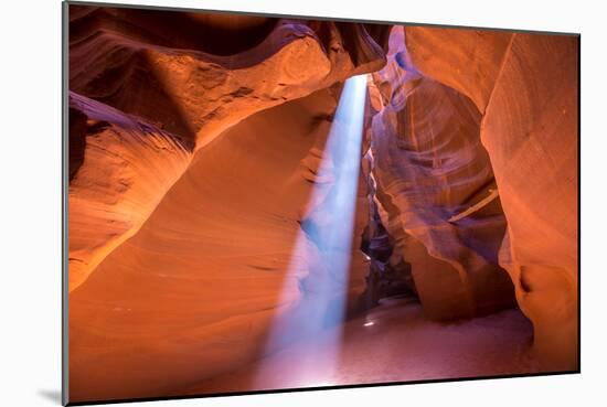 Antelope Canyon Arizona Light Beams on Navajo Land near Page-holbox-Mounted Photographic Print