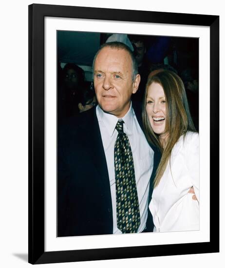 Anthony Hopkins & Julianne Moore-null-Framed Photo