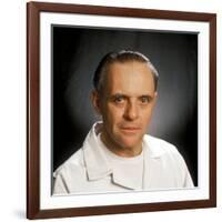ANTHONY HOPKINS. "THE SILENCE OF THE LAMBS" [1991], directed by JONATHAN DEMME.-null-Framed Photographic Print