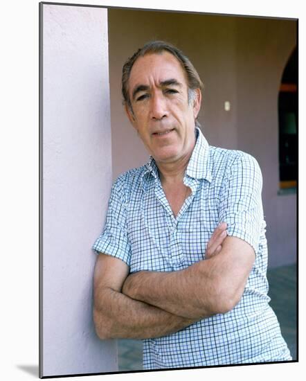 Anthony Quinn-null-Mounted Photo