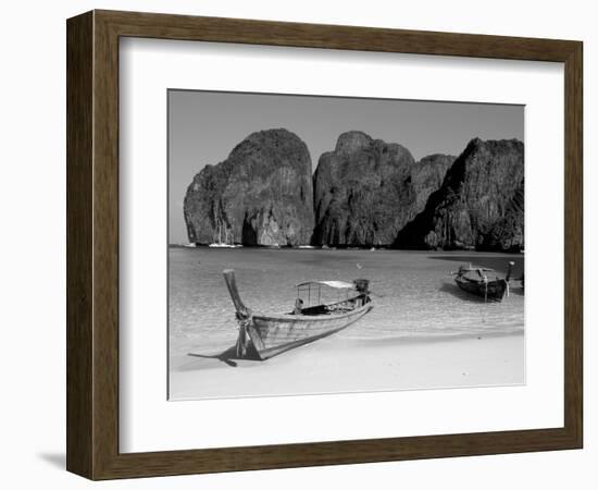 Ao Maya, Phi Phi Le, Ko Phi Phi, Krabi Province, Thailand, Southeast Asia-Bruno Morandi-Framed Photographic Print