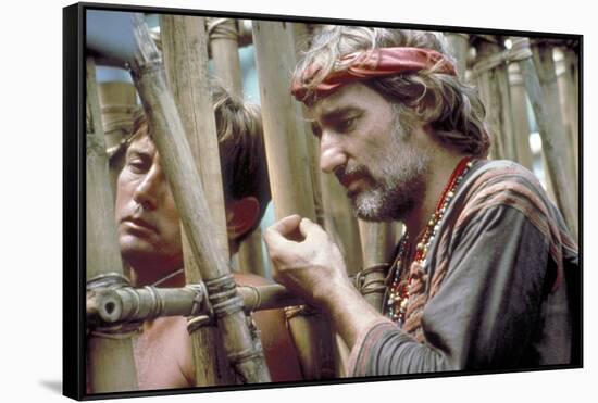 APOCALYPSE NOW, 1979 directed by FRANCIS FORD COPPOLA Martin Sheen and Dennis Hopper (photo)-null-Framed Stretched Canvas