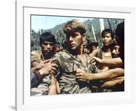 APOCALYPSE NOW, 1979 directed by FRANCIS FORD COPPOLA Martin Sheen (photo)-null-Framed Photo