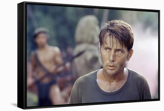 APOCALYPSE NOW, 1979 directed by FRANCIS FORD COPPOLA Martin Sheen (photo)-null-Framed Stretched Canvas