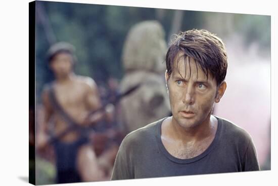 APOCALYPSE NOW, 1979 directed by FRANCIS FORD COPPOLA Martin Sheen (photo)-null-Stretched Canvas