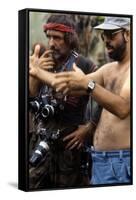 APOCALYPSE NOW, 1979 directed by FRANCIS FORD COPPOLA On the set, Francis Ford Coppola directs Denn-null-Framed Stretched Canvas