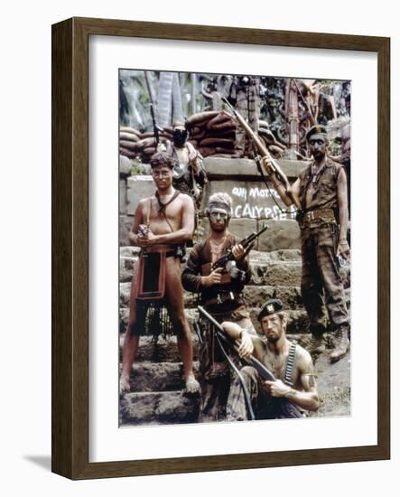 APOCALYPSE NOW, 1979 directed by FRANCIS FORD COPPOLA (photo)-null-Framed Photo