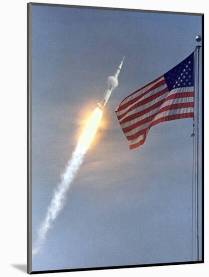 Apollo 11 Launch Photograph - Cape Canaveral, FL-Lantern Press-Mounted Art Print