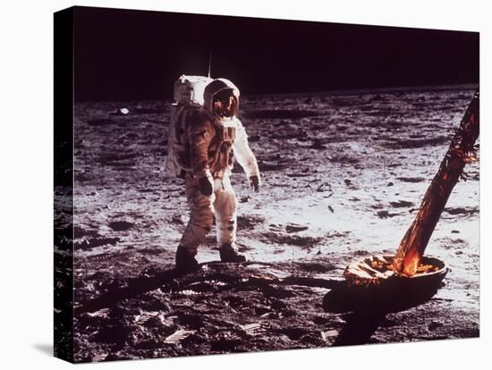 Apollo 11 Lunar Modul, Moon Walk-null-Stretched Canvas