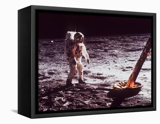 Apollo 11 Lunar Modul, Moon Walk-null-Framed Stretched Canvas