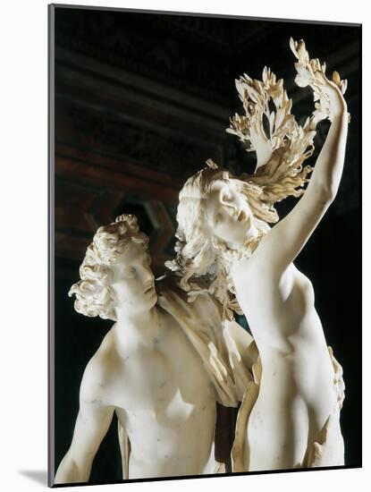 Apollo and Daphne, 1622-1625-Gian Lorenzo Bernini-Mounted Giclee Print