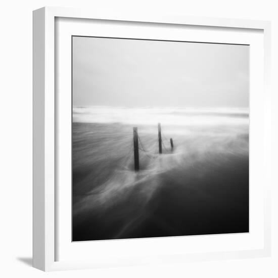 Appesi-Massimo Della-Framed Photographic Print