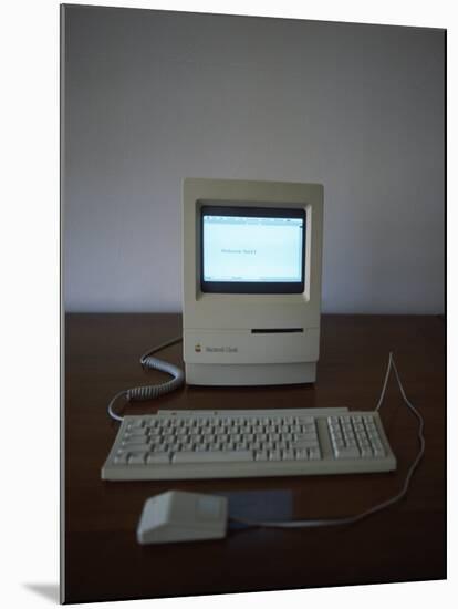 Apple Macintosh Classic Desktop PC-null-Mounted Photographic Print