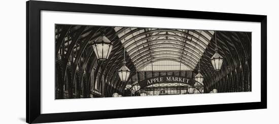 Apple Market in Covent Garden Market - Coven Garden - London - UK - England - United Kingdom-Philippe Hugonnard-Framed Photographic Print