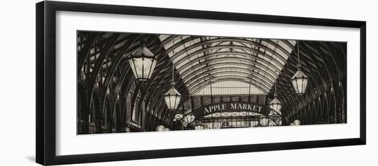 Apple Market in Covent Garden Market - Coven Garden - London - UK - England - United Kingdom-Philippe Hugonnard-Framed Photographic Print